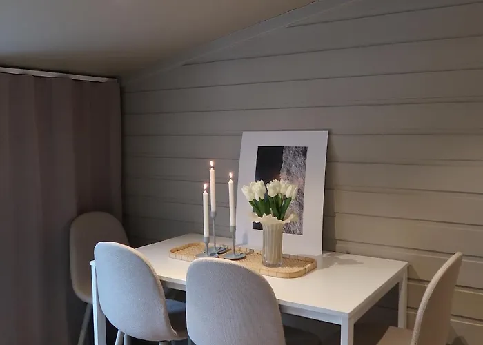 Cozy, *